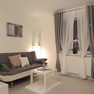  Apartament Anastasia-apartment & Garage